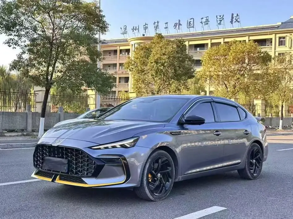 MG 6  из Китая