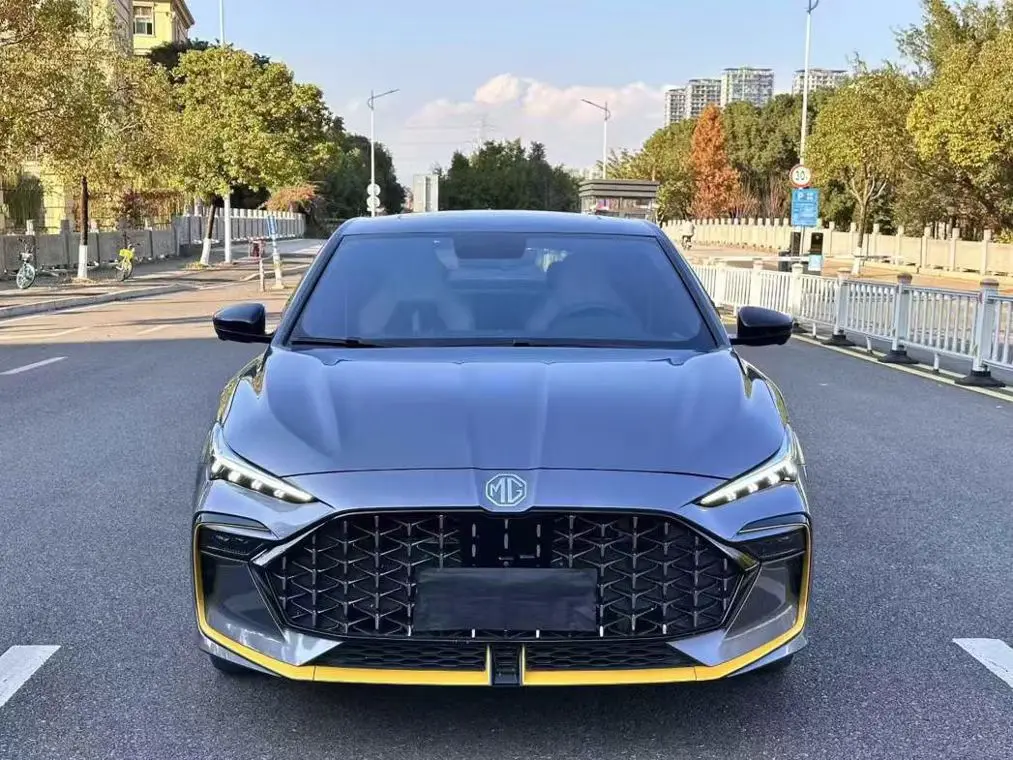 MG 6  из Китая