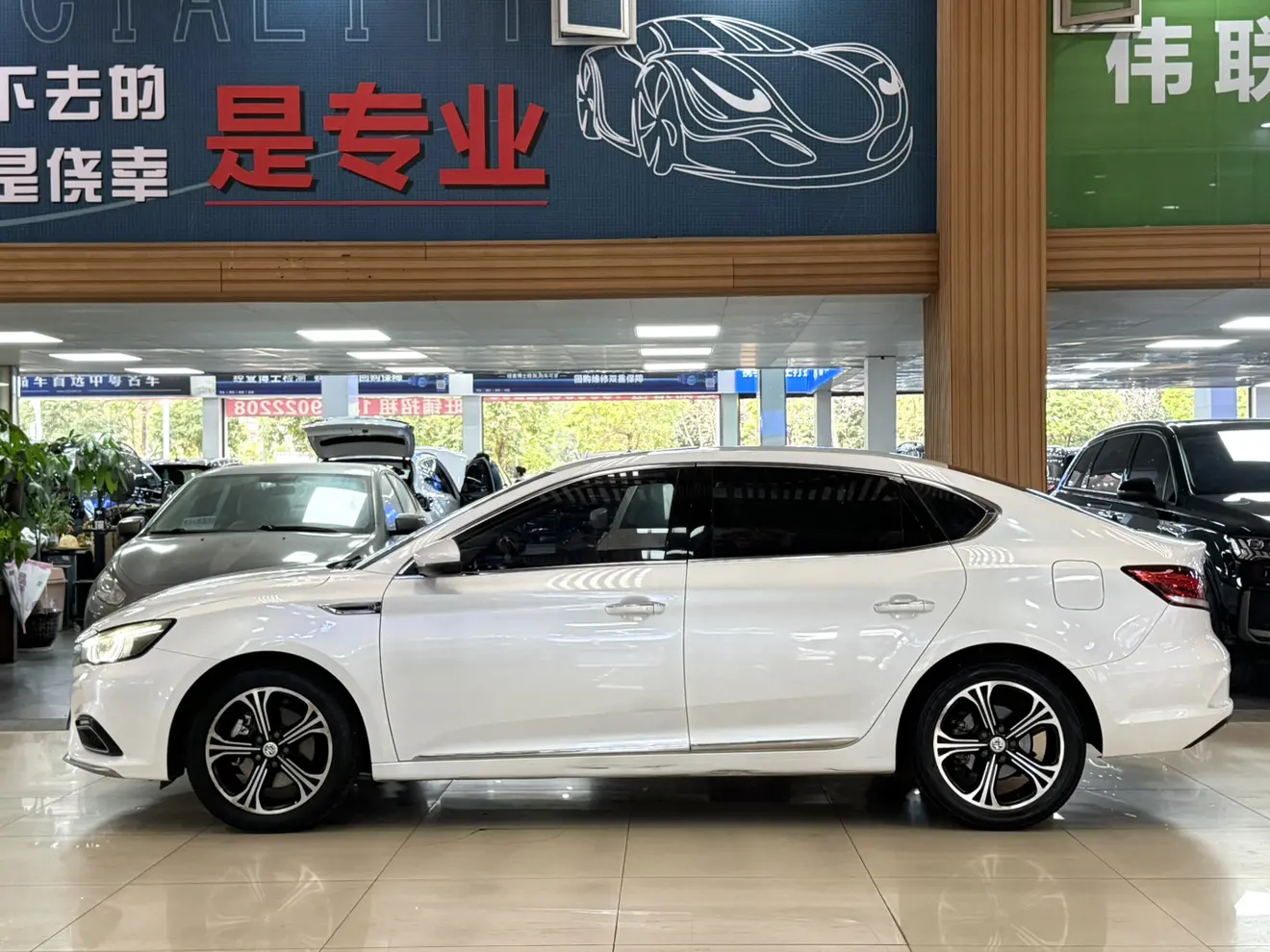 MG 6  из Китая