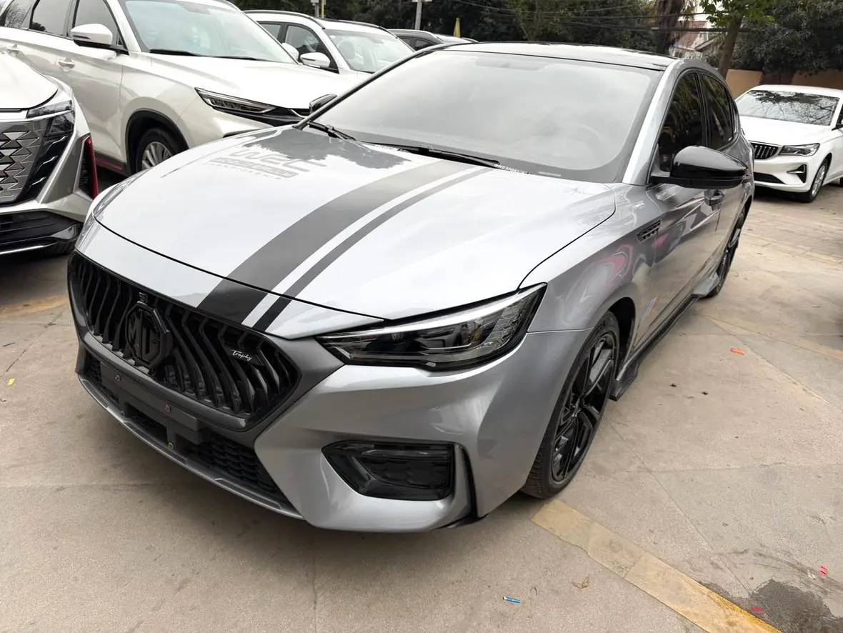 MG 6  из Китая