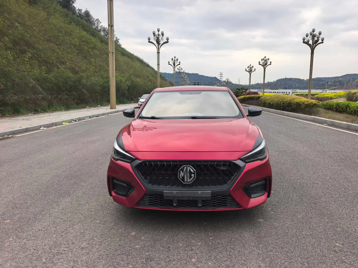 MG 6  из Китая