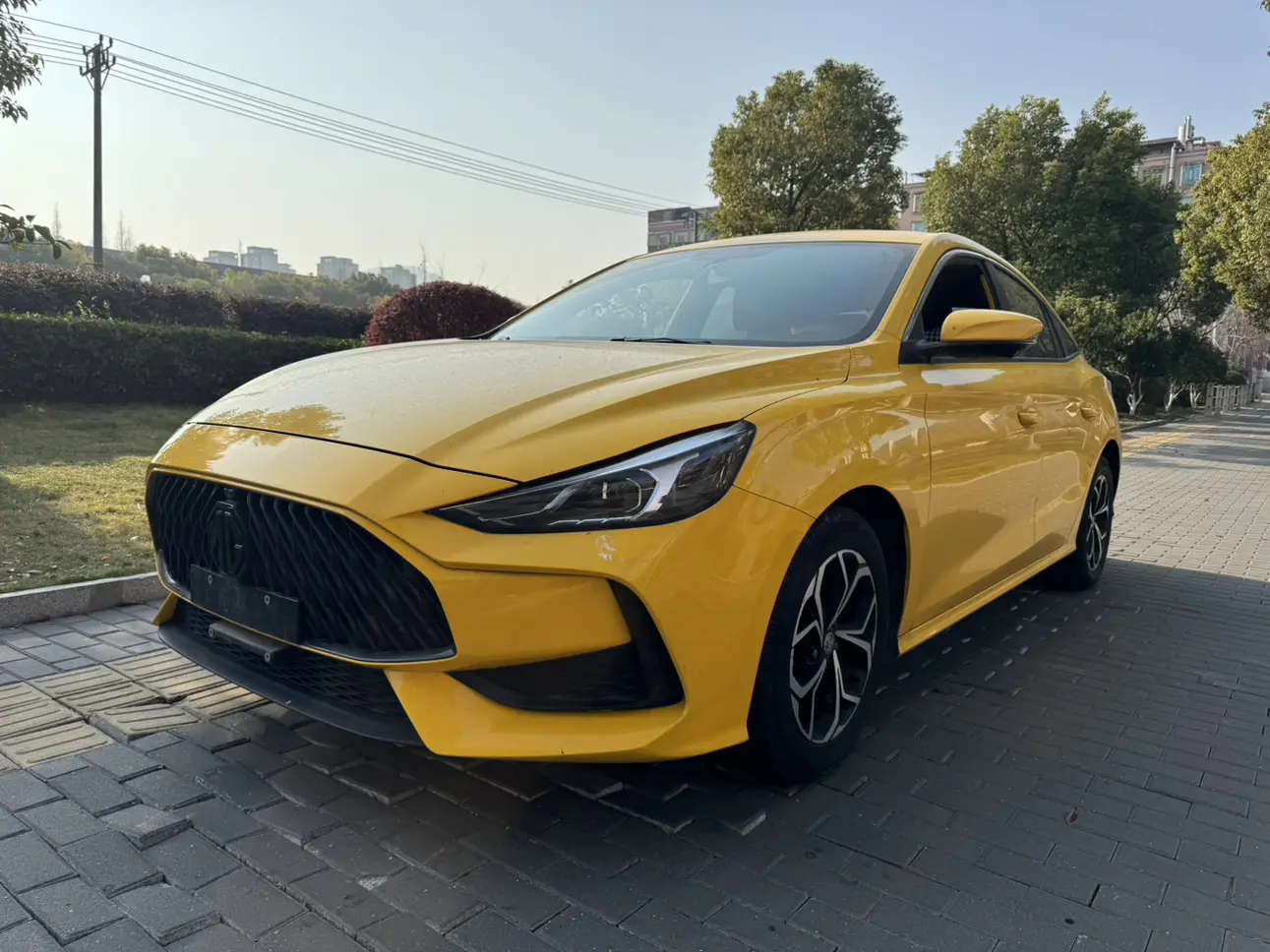 MG 5  из Китая