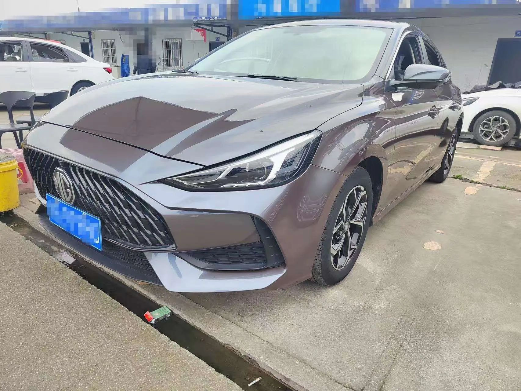 MG 5