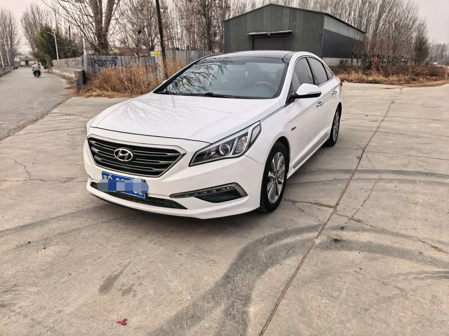 Hyundai Sonata nine