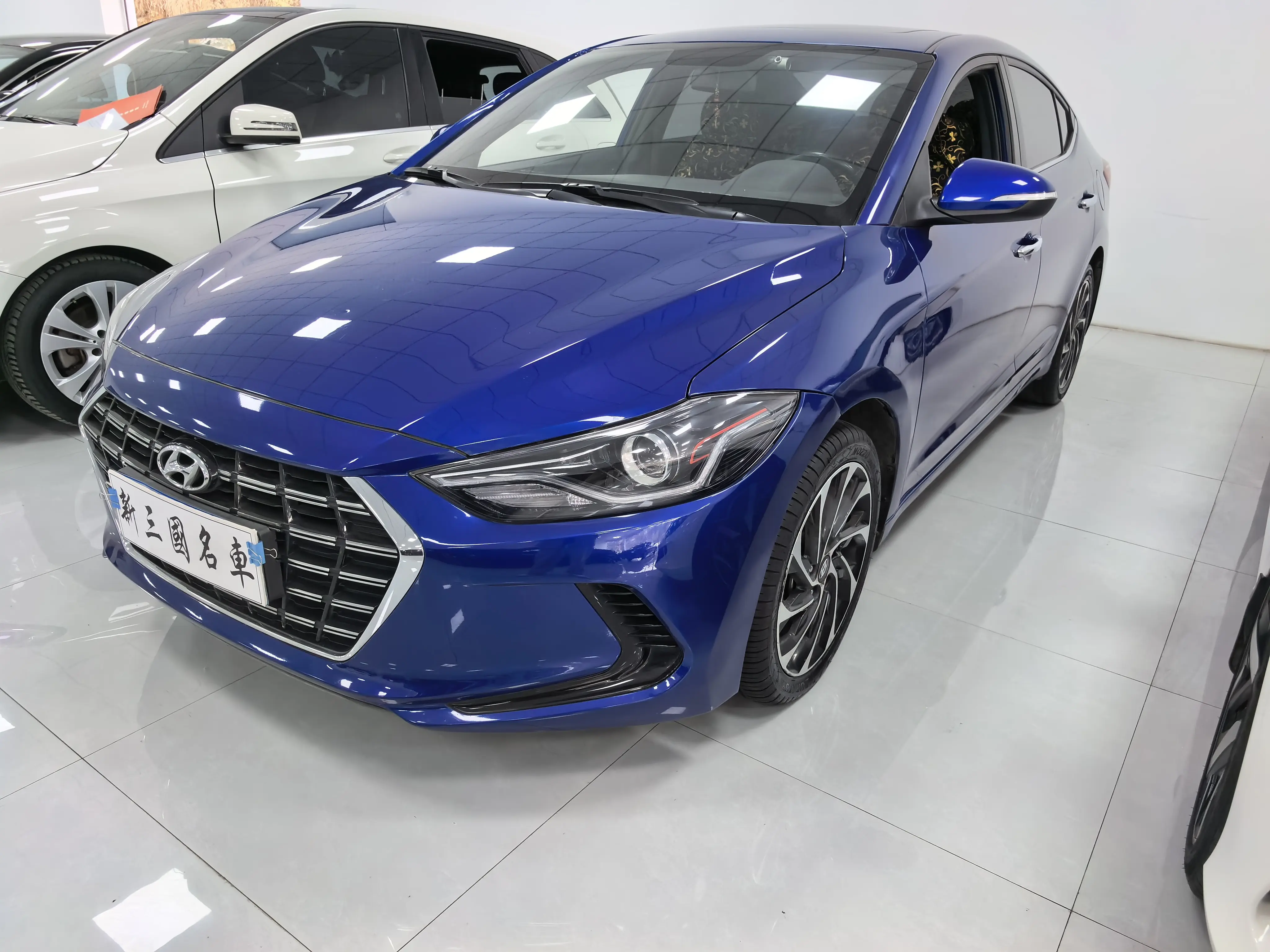 Hyundai Lead