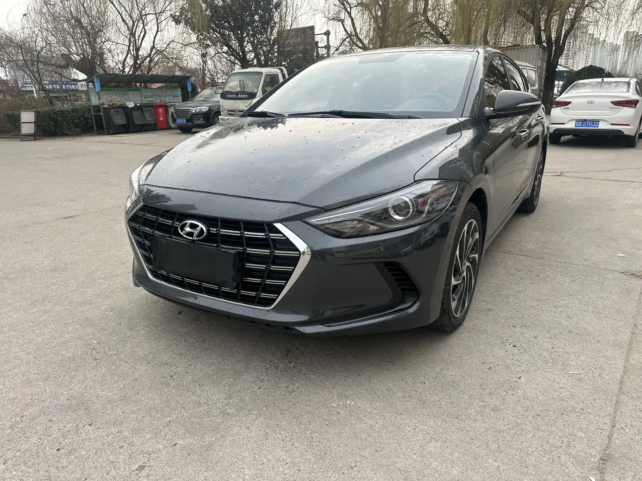 Hyundai Lead