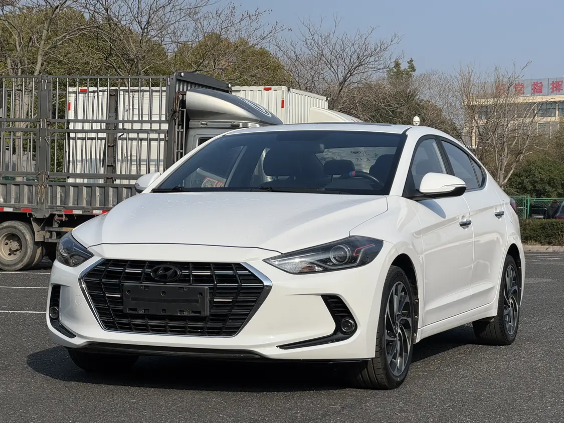Hyundai Lead
