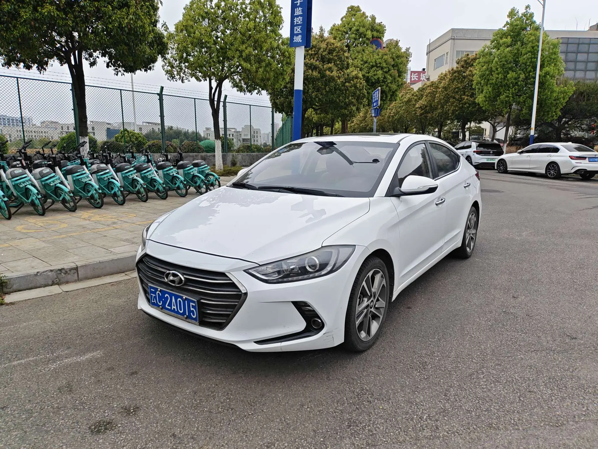 Hyundai Lead