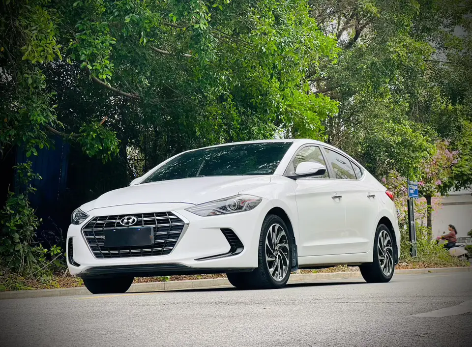 Hyundai Lead