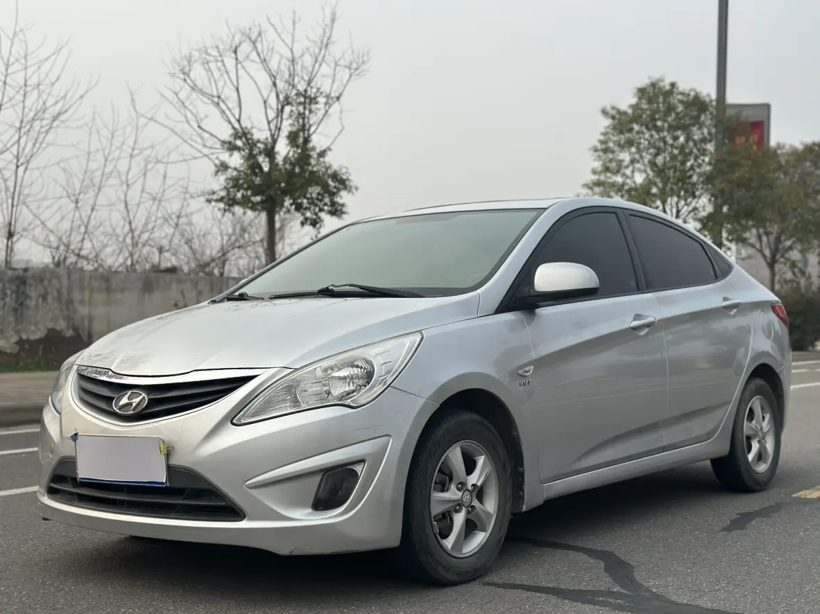 Hyundai Verna