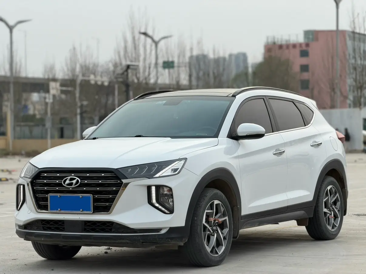 Hyundai Tucson L