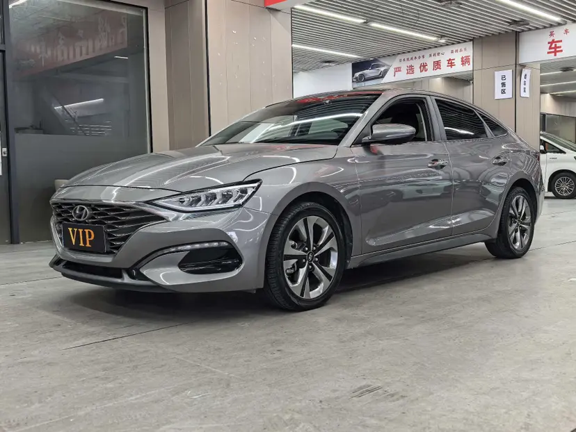 Hyundai Lafesta