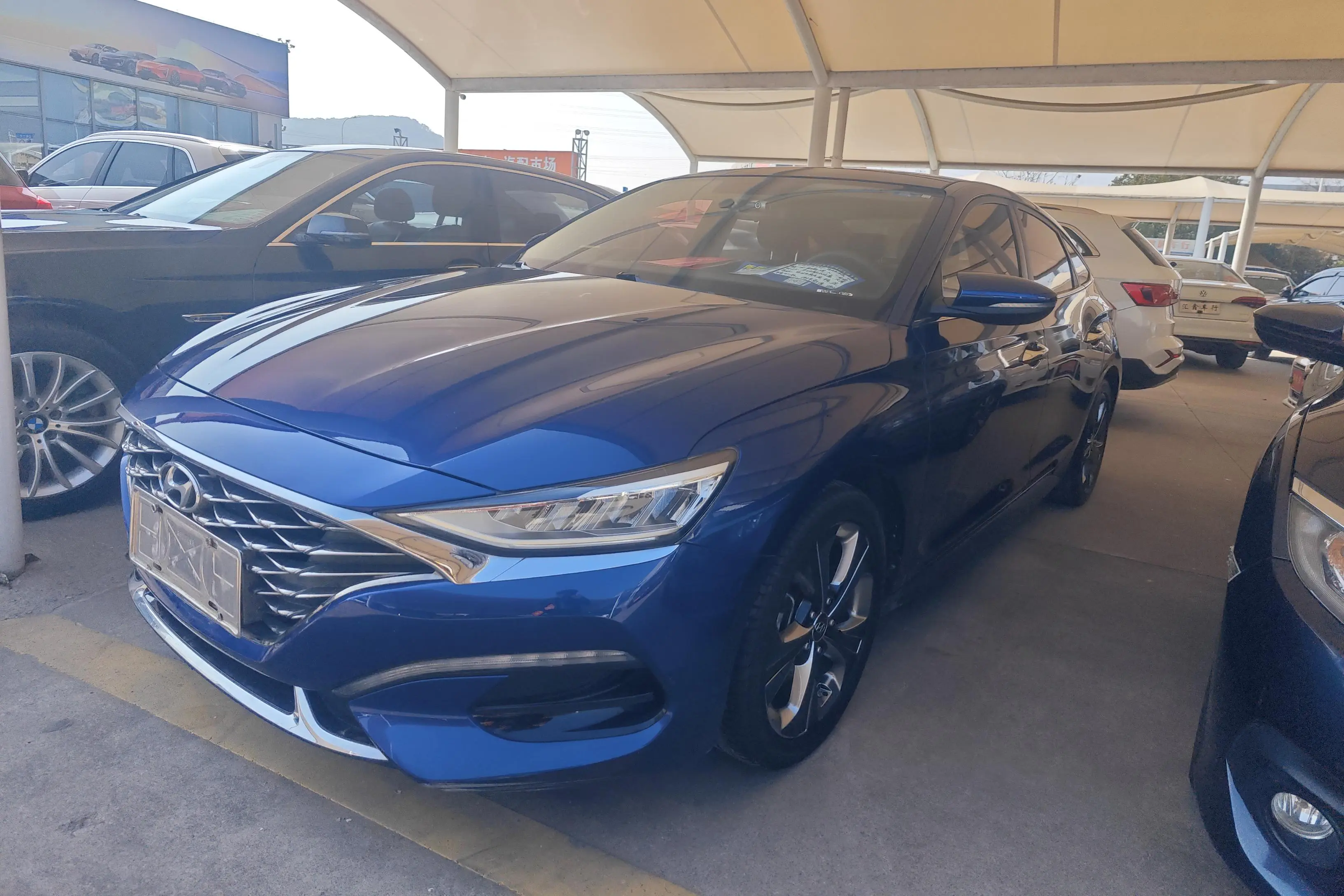 Hyundai Lafesta