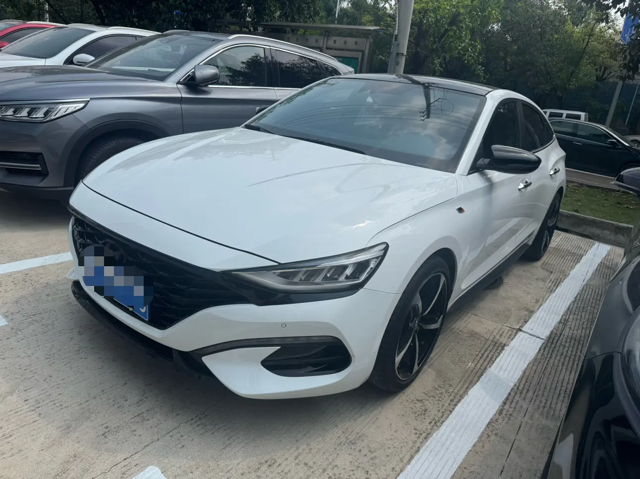 Hyundai Lafesta