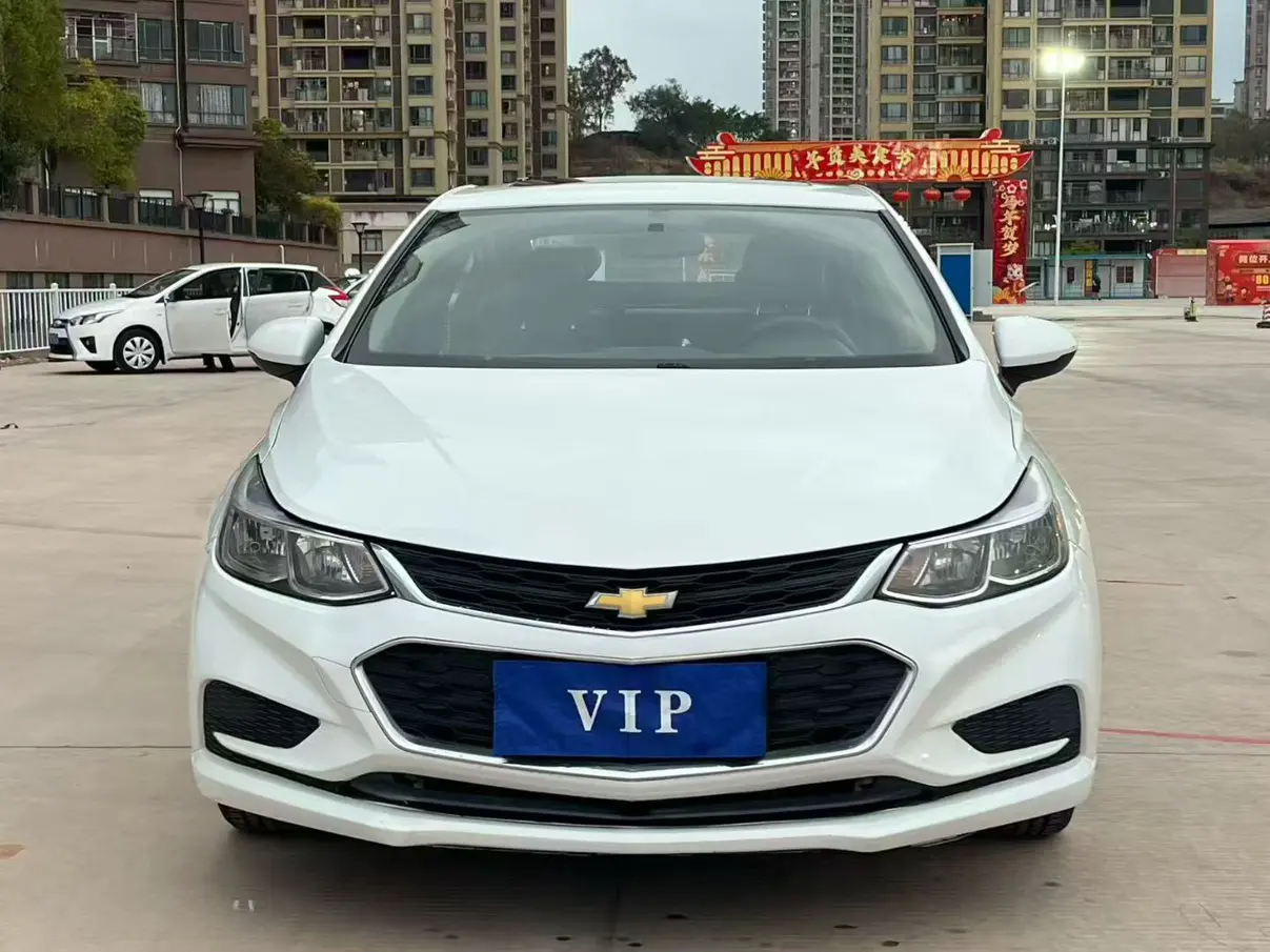 Chevrolet Monza (Cruze)  из Китая