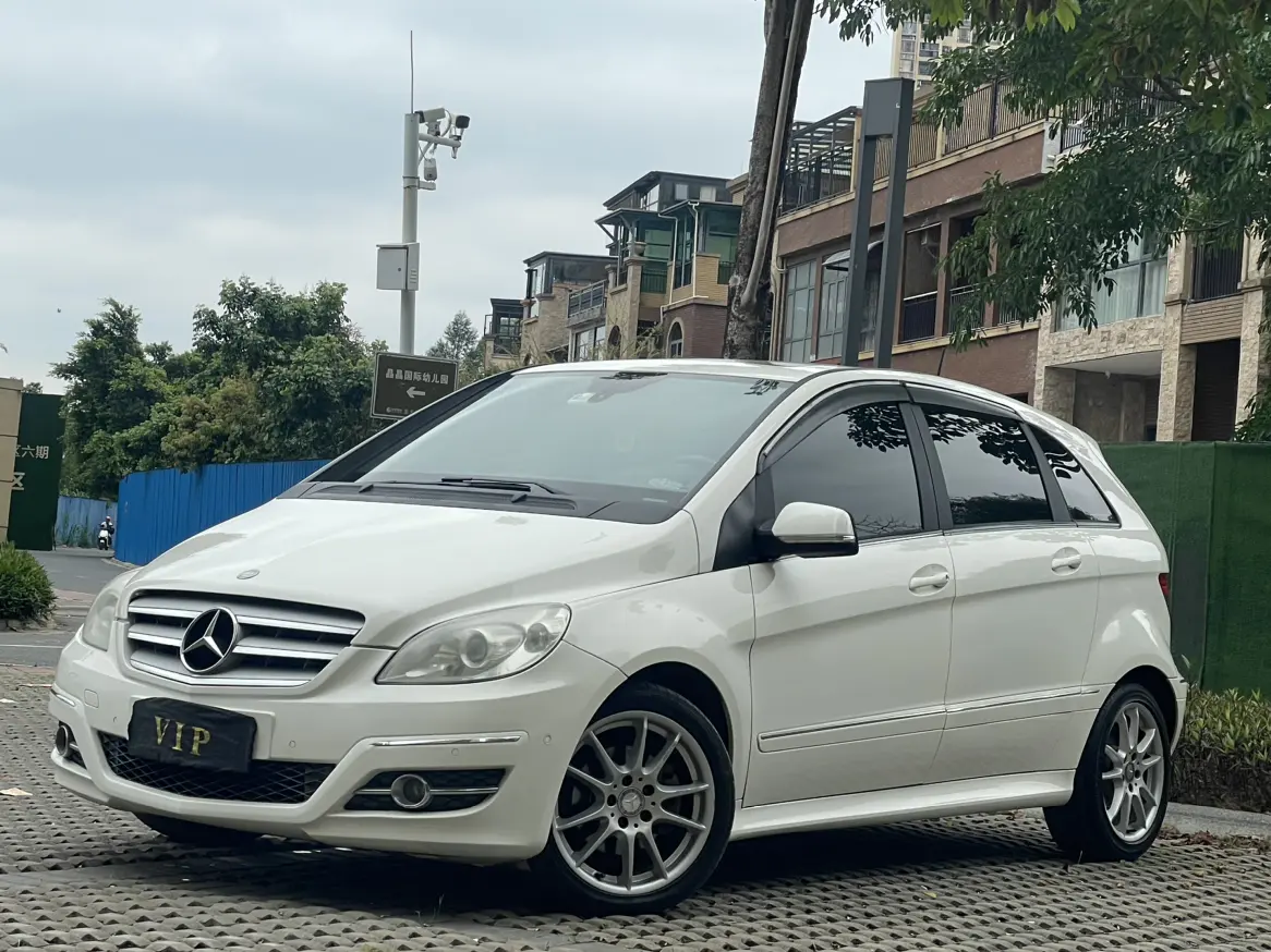 Mercedes-Benz Mercedes Benz B Class  из Китая