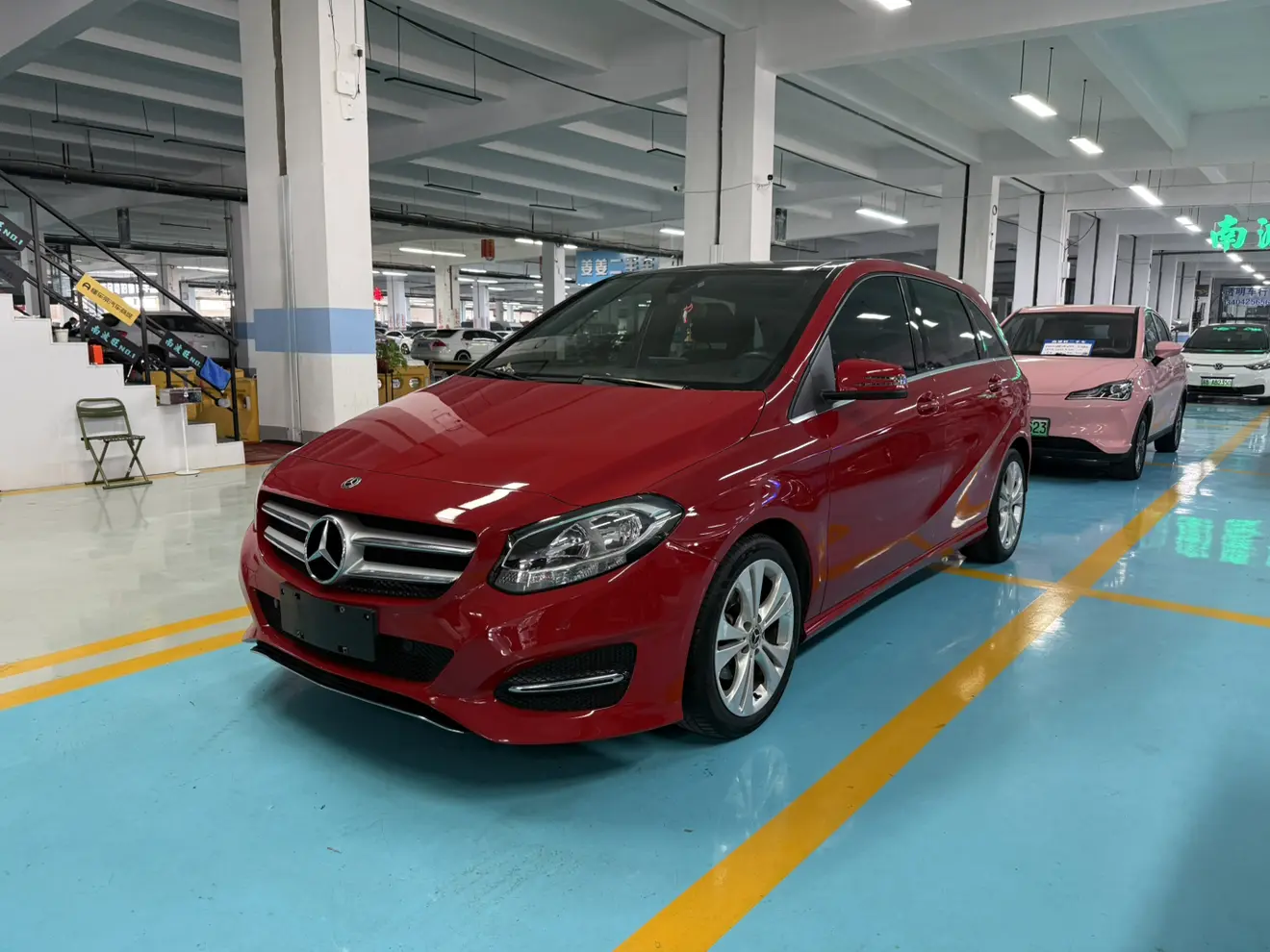 Mercedes-Benz Mercedes Benz B Class  из Китая