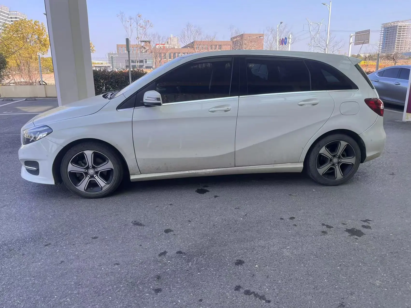 Mercedes-Benz Mercedes Benz B Class  из Китая