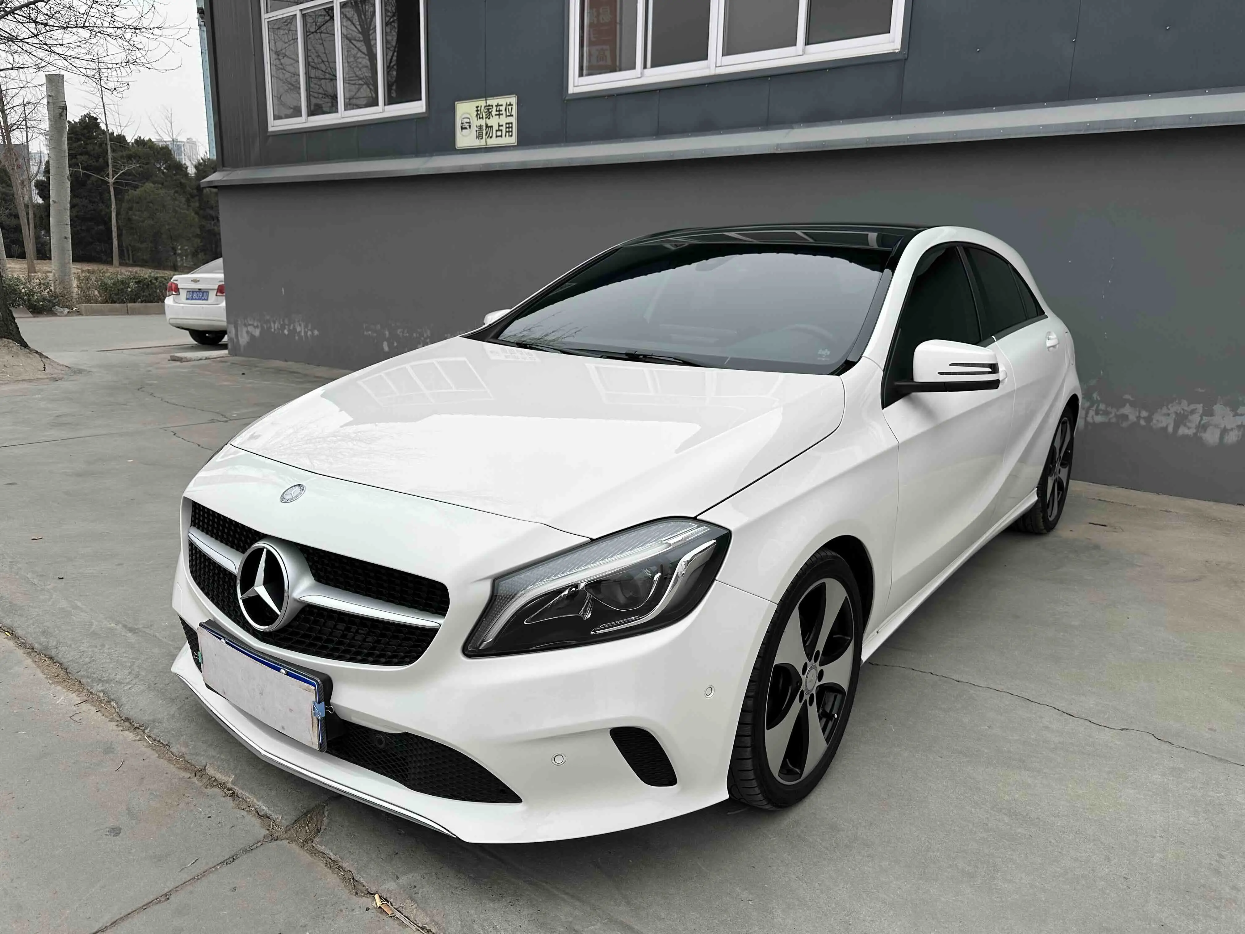 Mercedes-Benz A-Class  из Китая