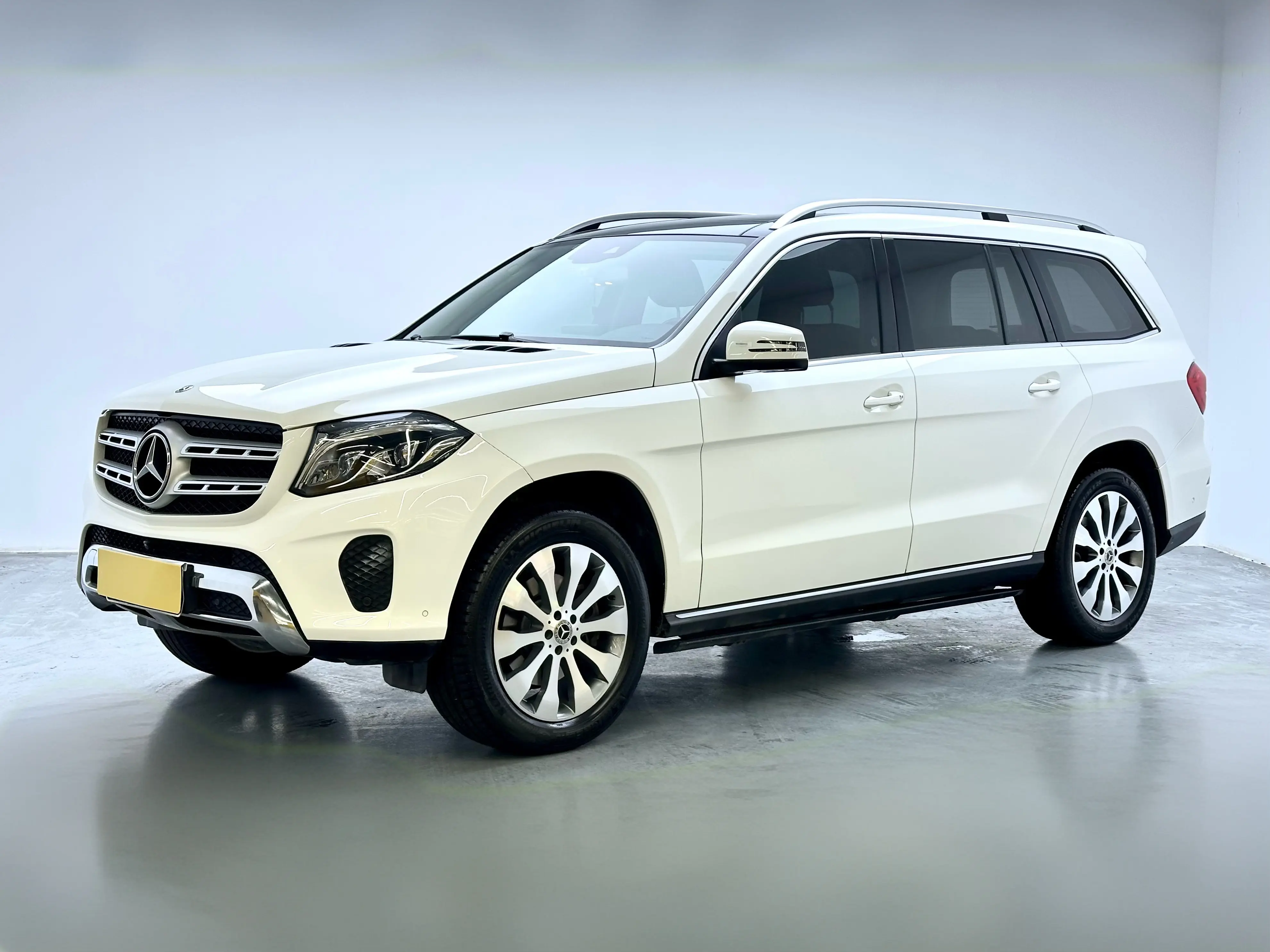 Mercedes-Benz Mercedes Benz GLS