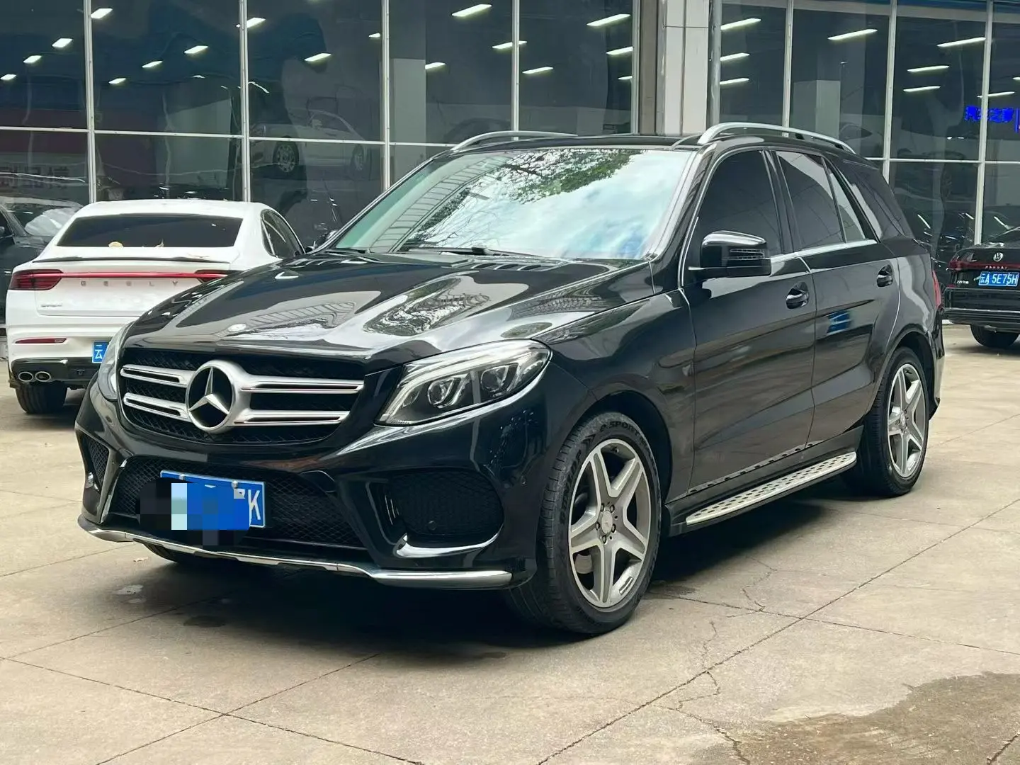 Mercedes-Benz GLE (Imported)