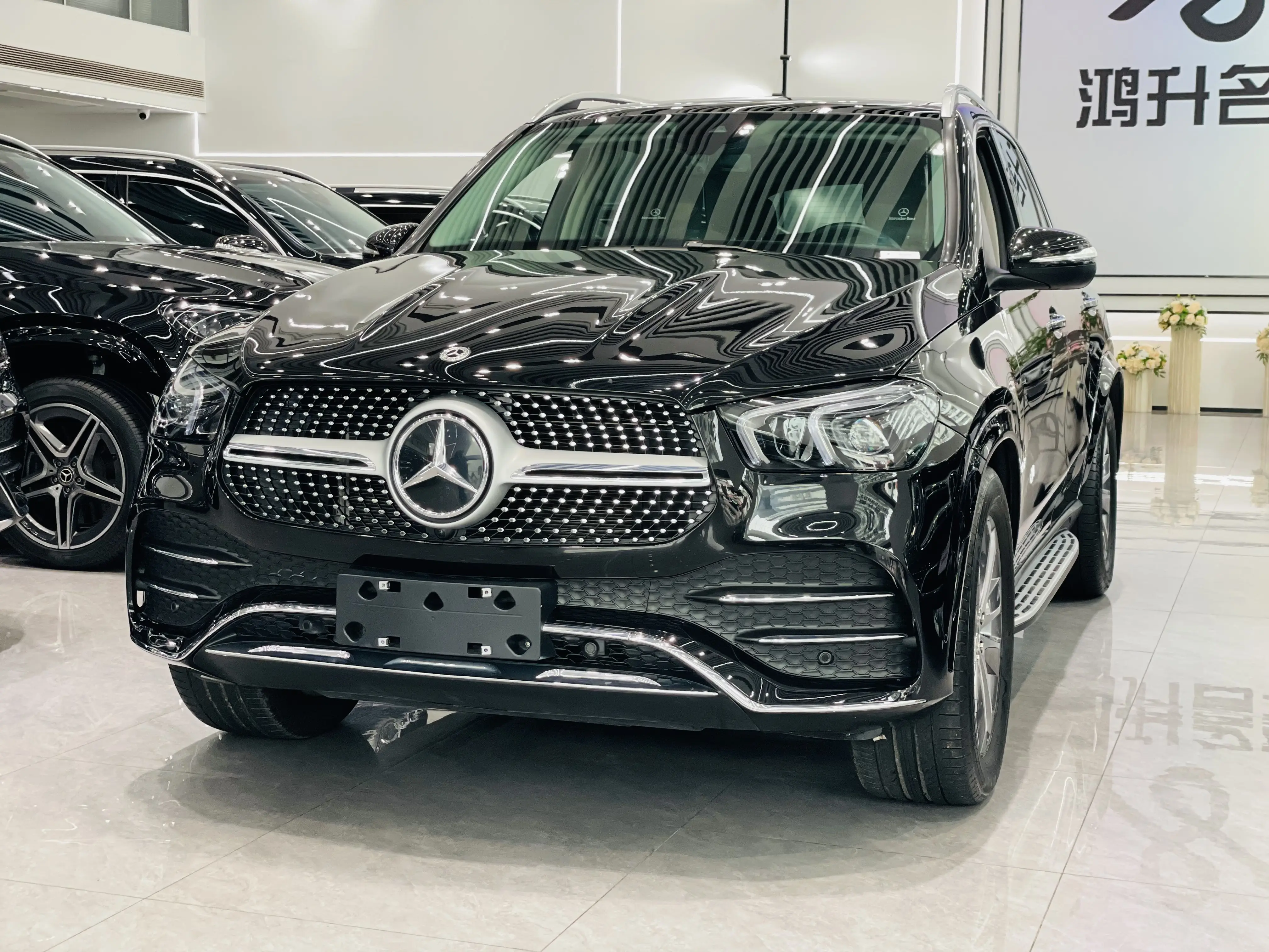 Mercedes-Benz GLE (Imported)