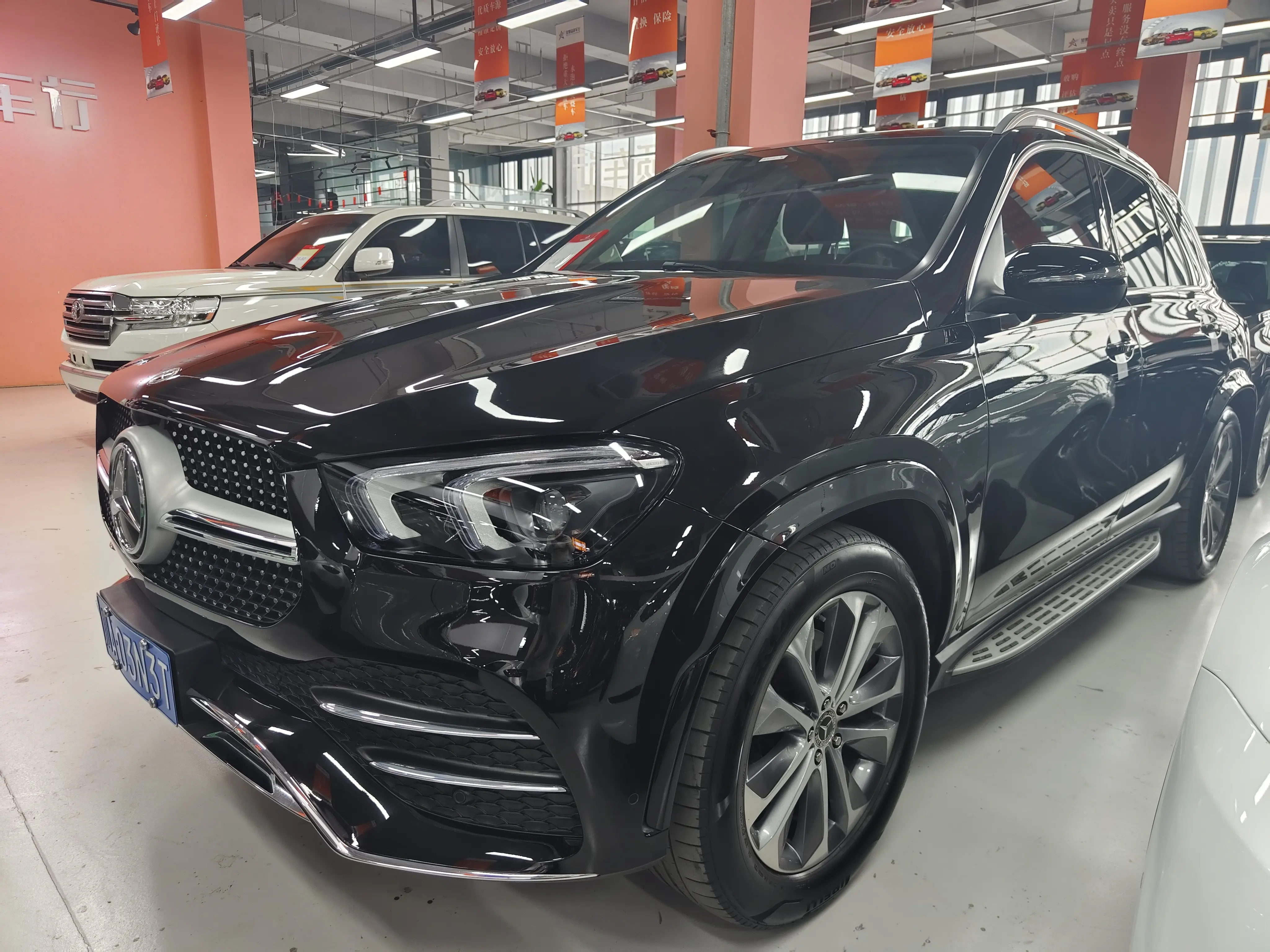 Mercedes-Benz GLE (Imported)