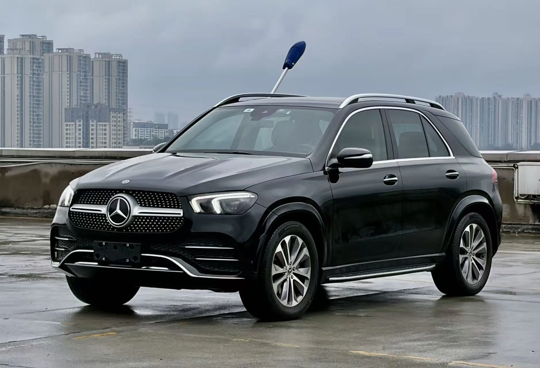 Mercedes-Benz GLE (Imported)