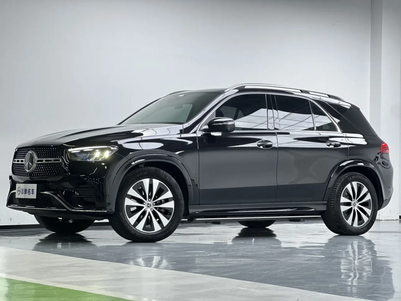 Mercedes-Benz GLE (Imported)