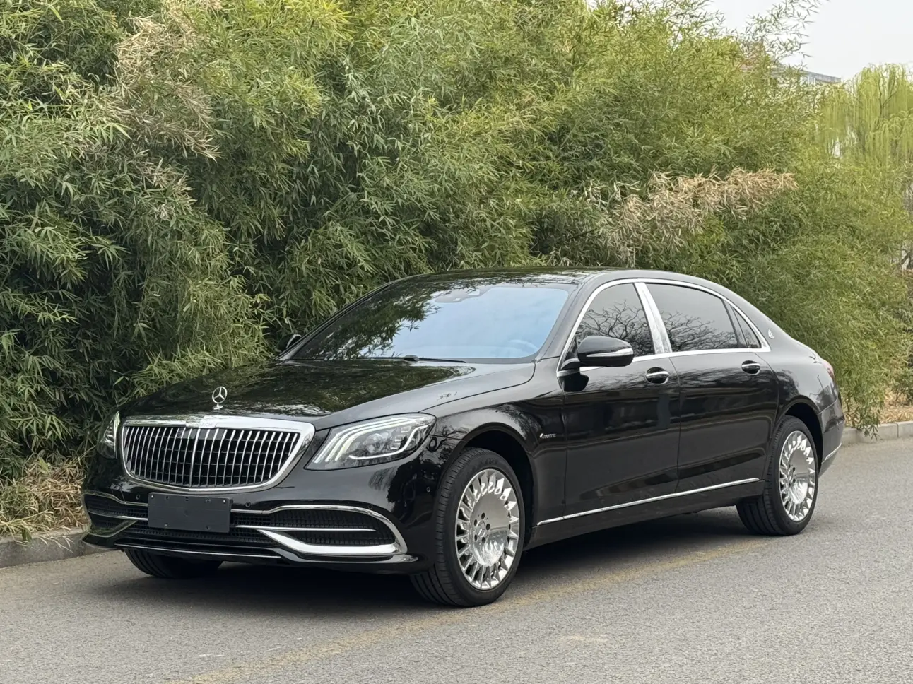 Mercedes-Benz Maybach S-Class  из Китая