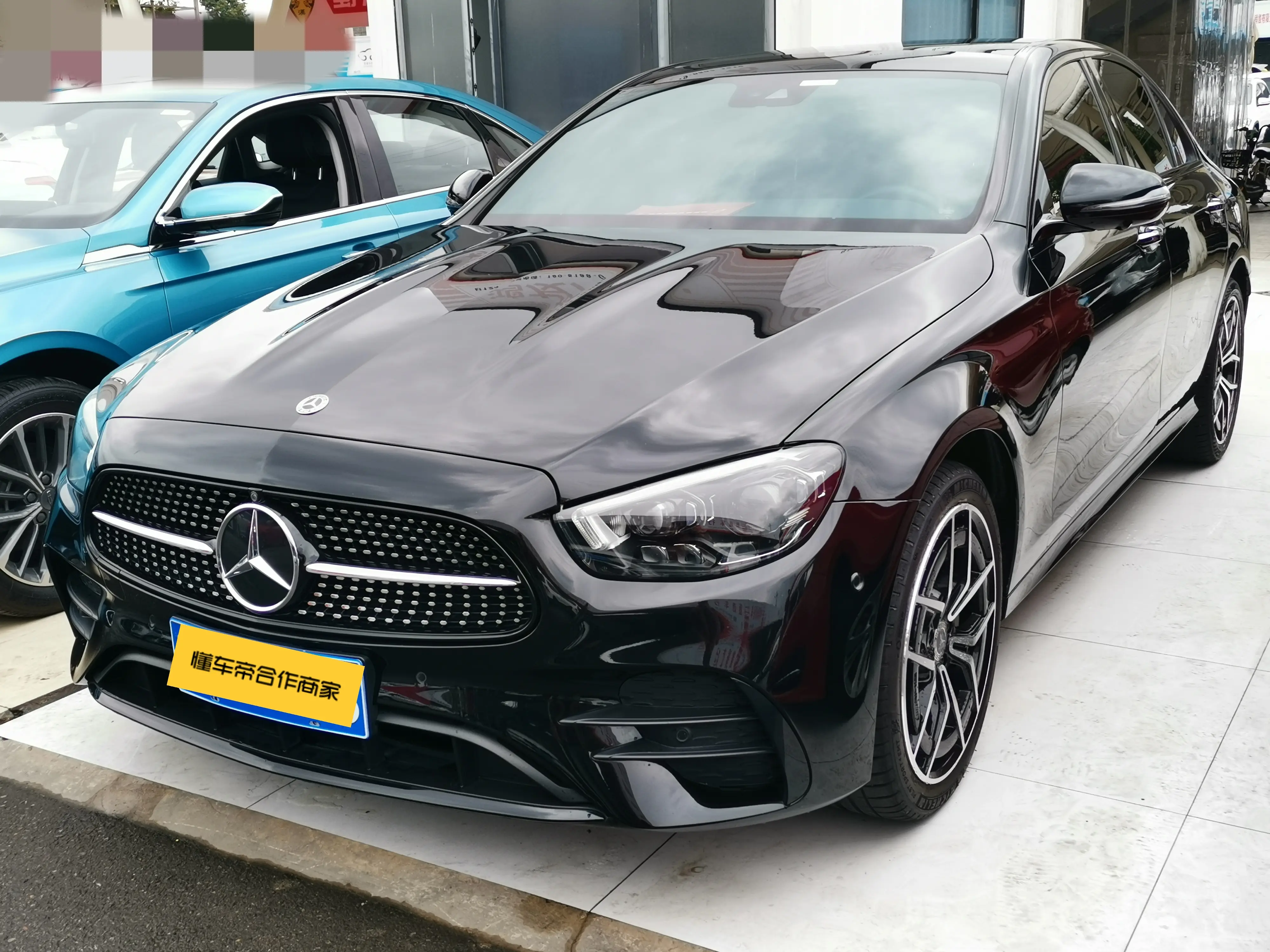 Mercedes-Benz E-Class  из Китая