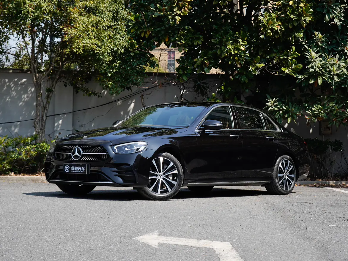 Mercedes-Benz E-Class PHEV