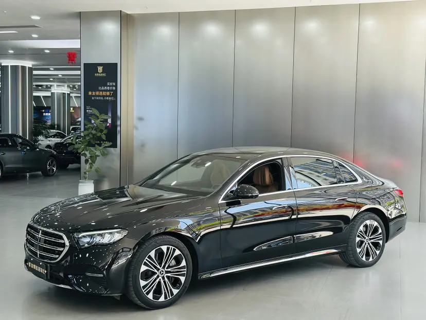 Mercedes-Benz E-Class PHEV