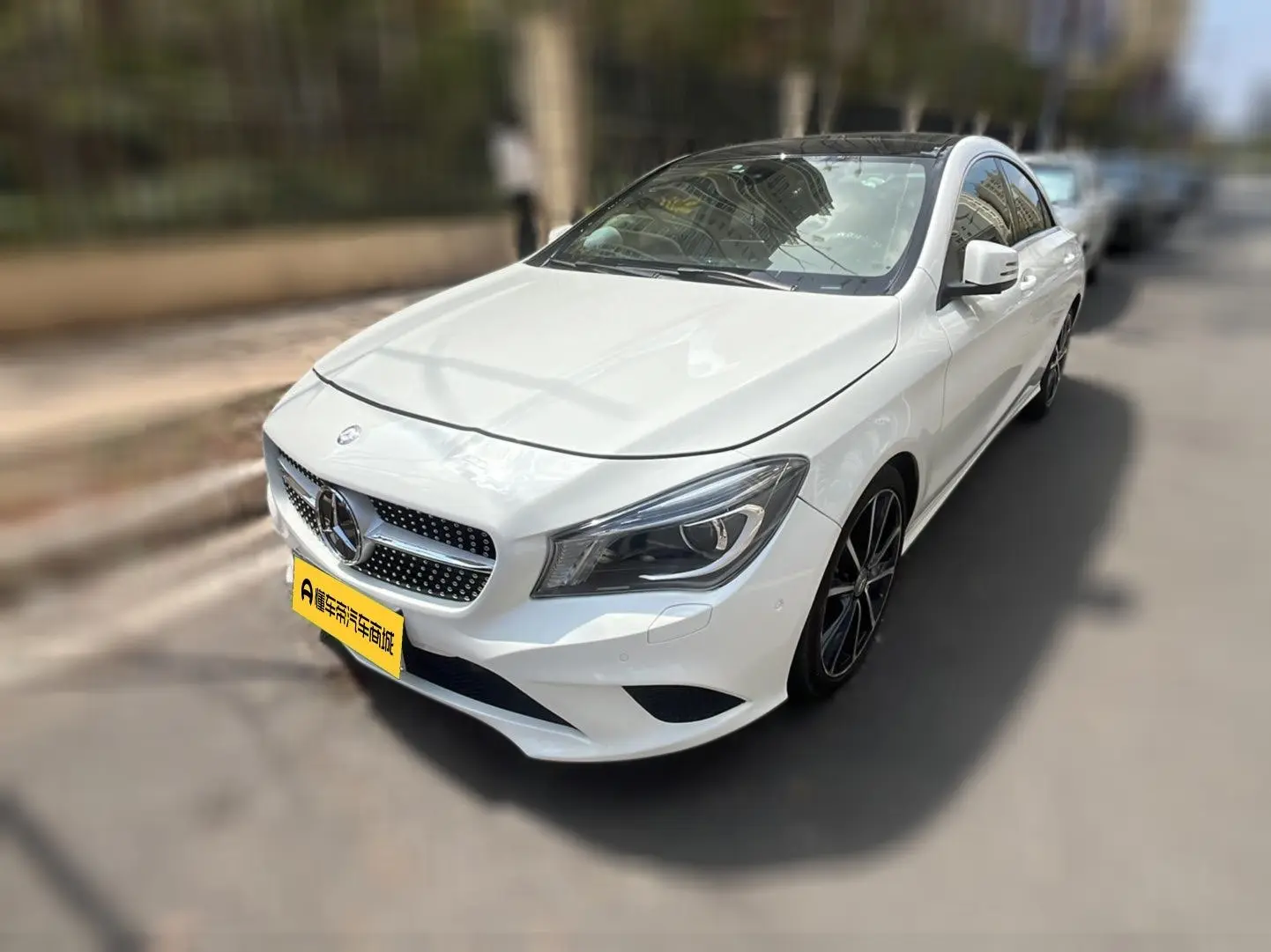 Mercedes-Benz CLA (Imported)  из Китая