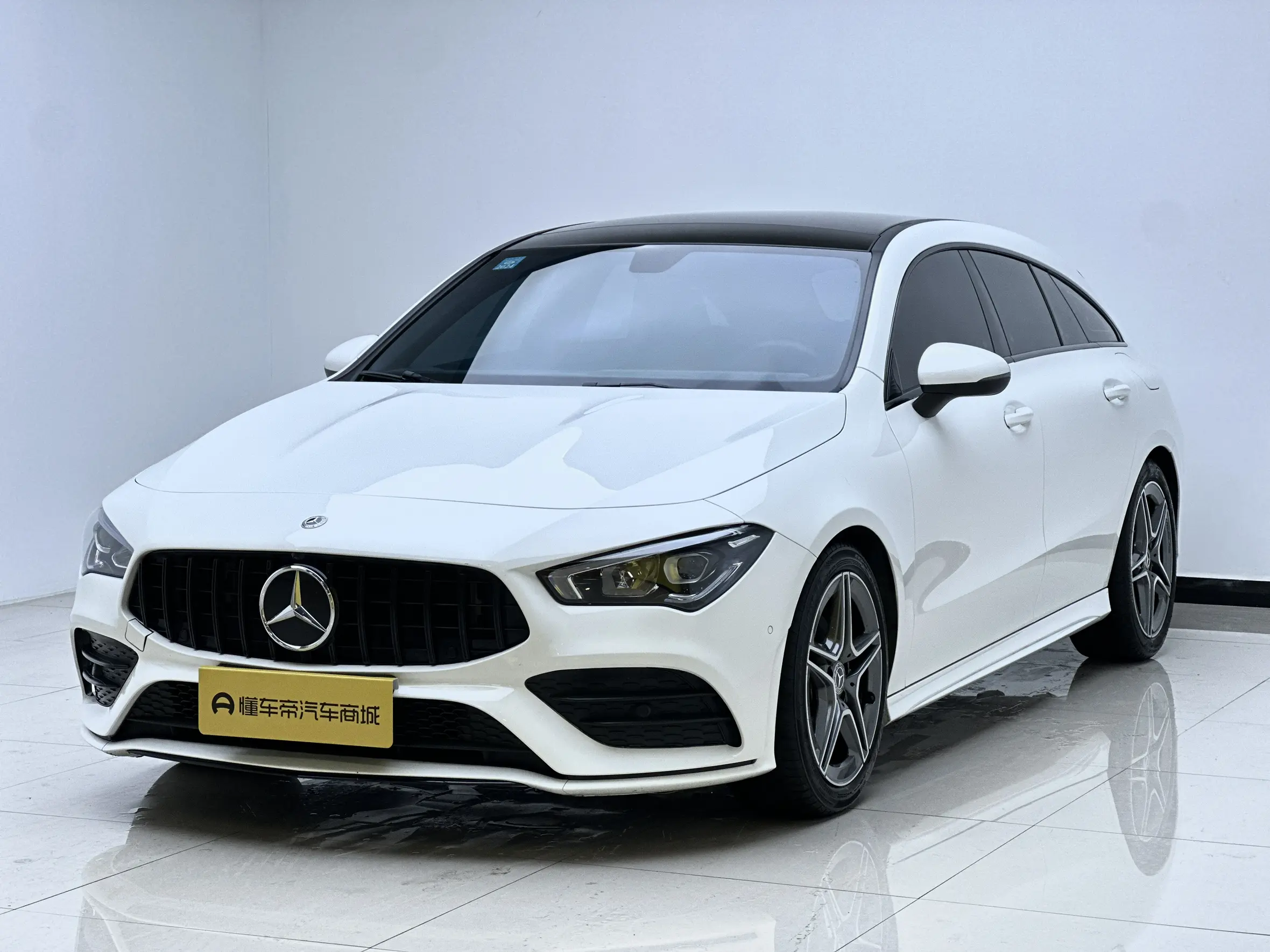 Mercedes-Benz CLA (Imported)  из Китая