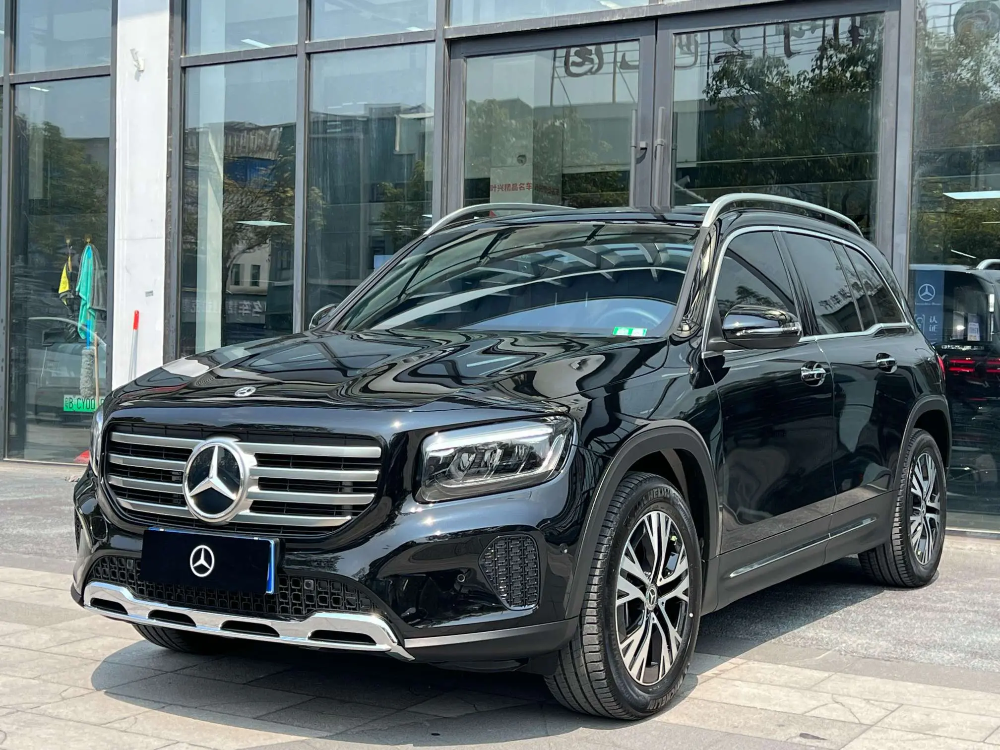 Mercedes-Benz GLB