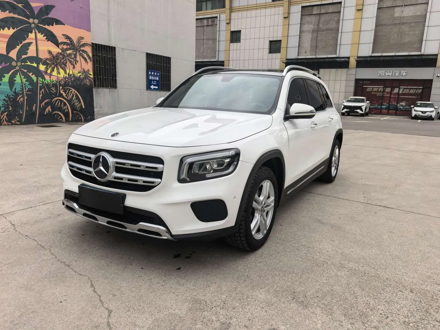 Mercedes-Benz GLB  из Китая