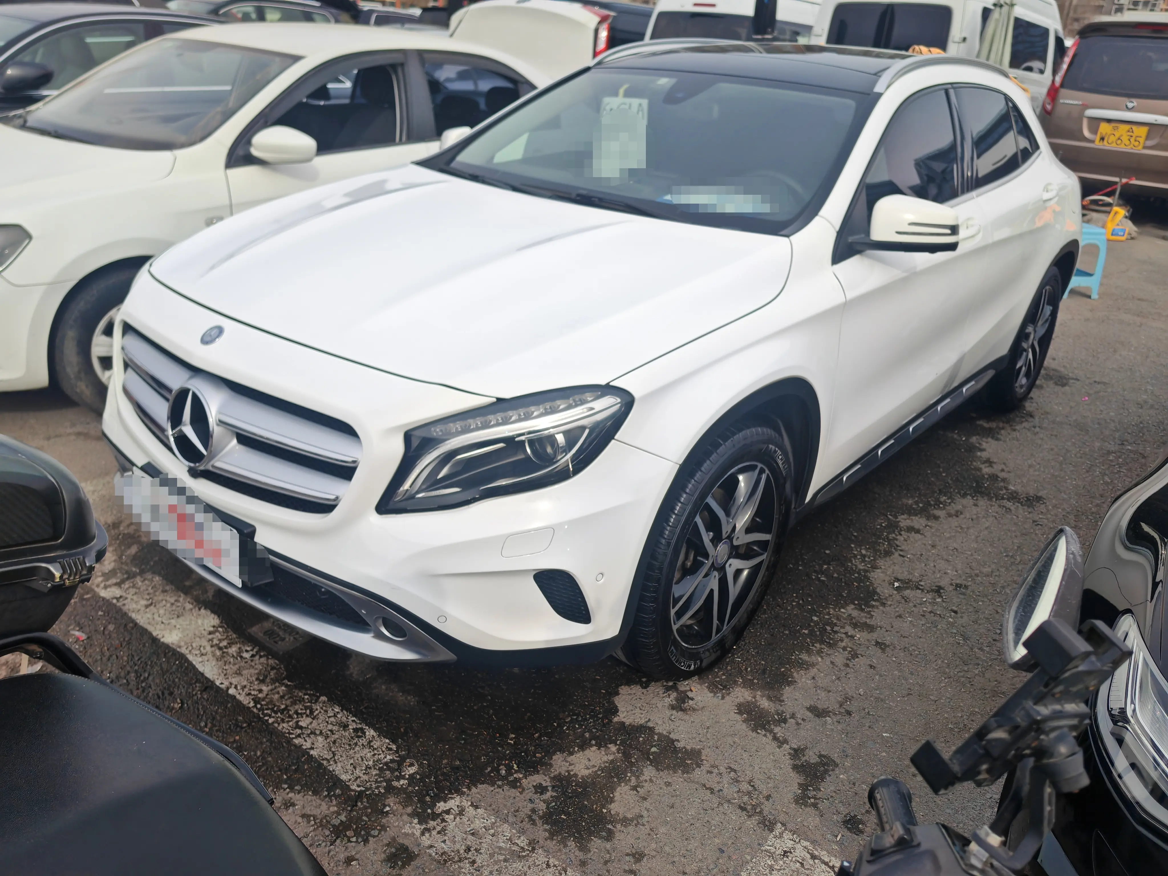 Mercedes-Benz GLA