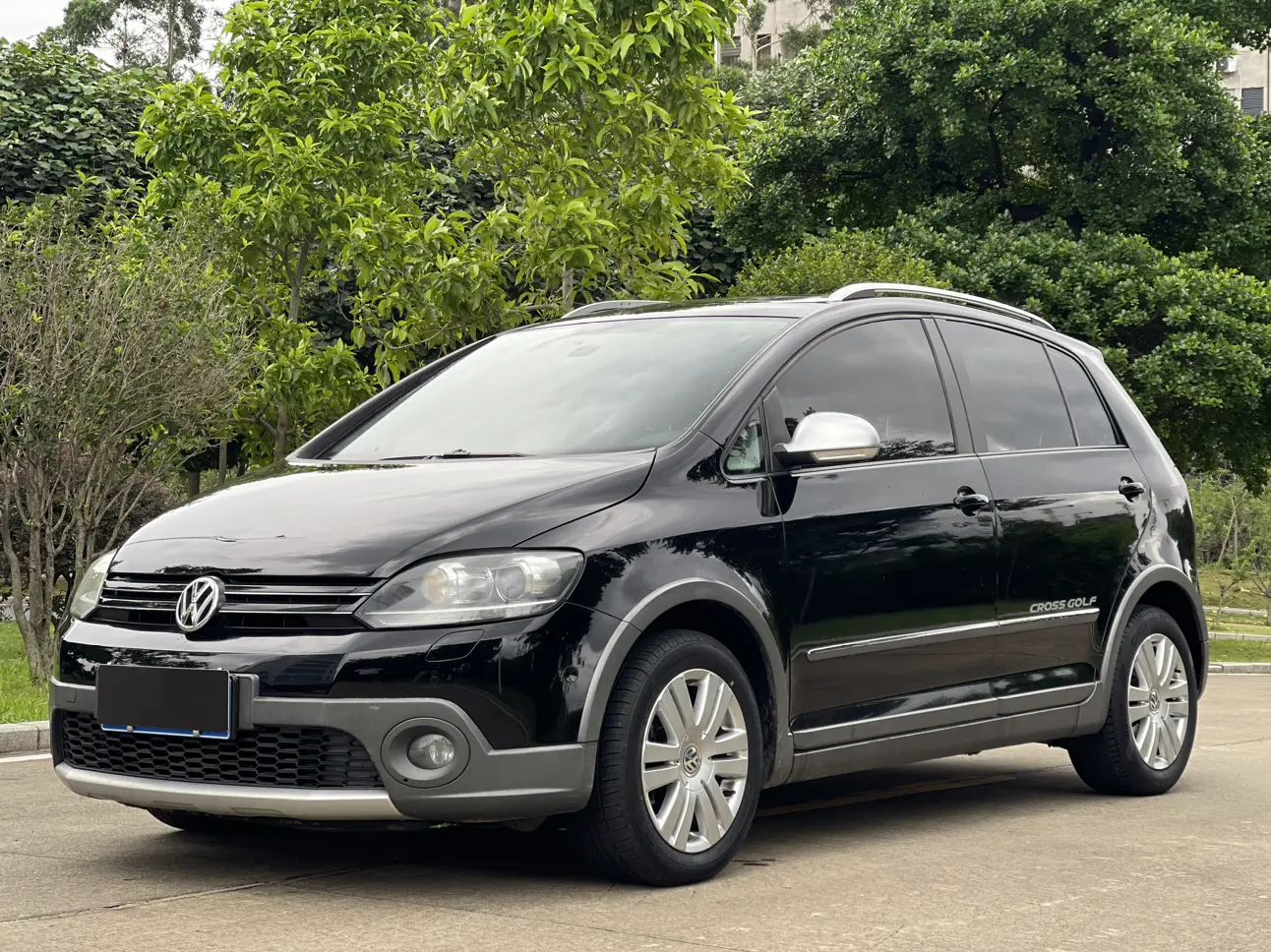 Volkswagen Golf  из Китая