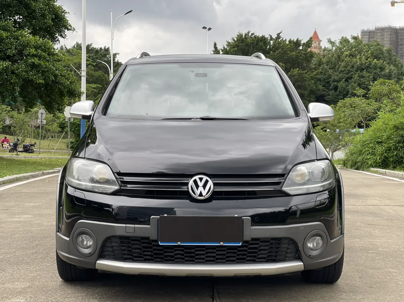 Volkswagen Golf  из Китая