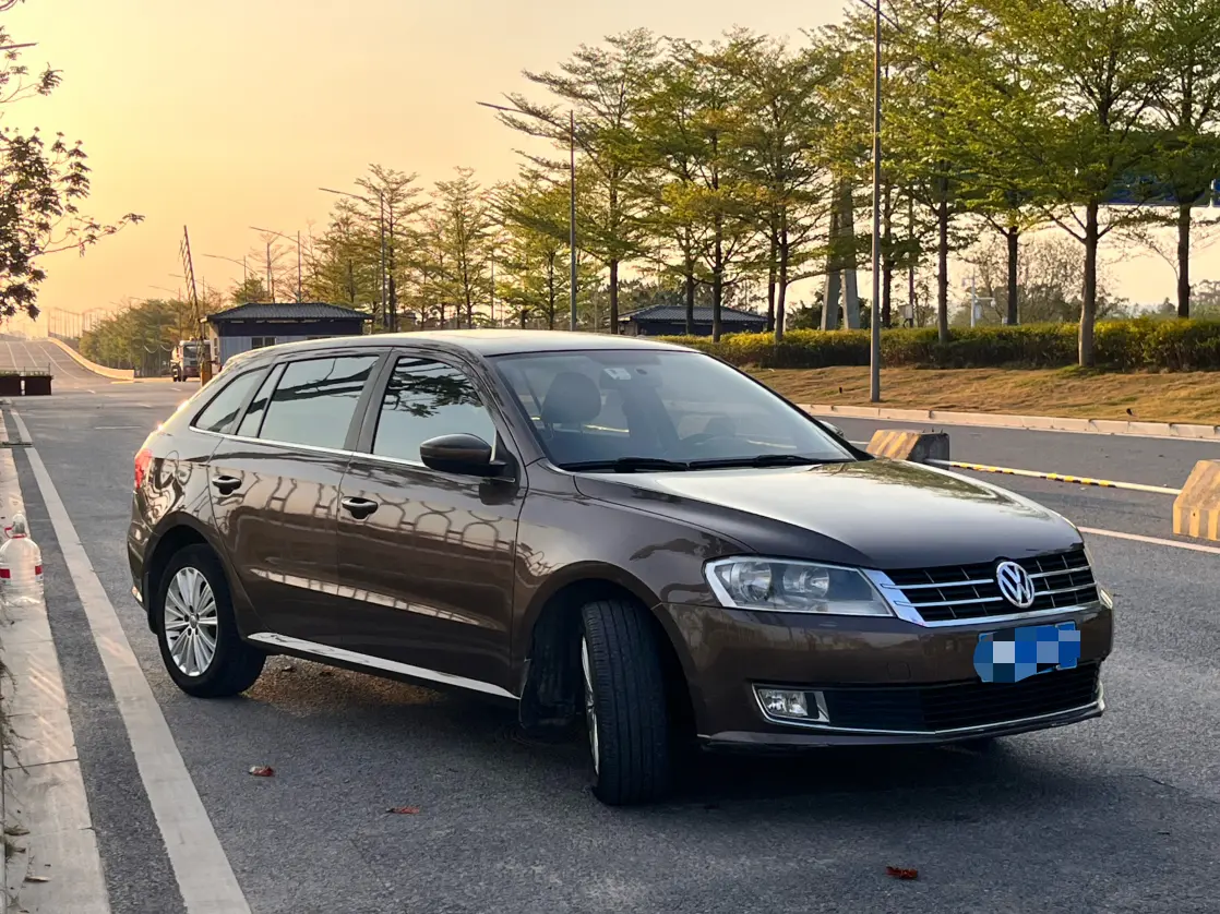 Volkswagen Langxing  из Китая