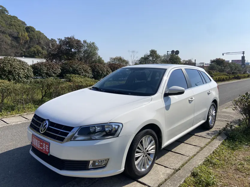 Volkswagen Langxing  из Китая