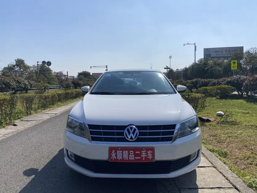 Volkswagen Langxing  из Китая