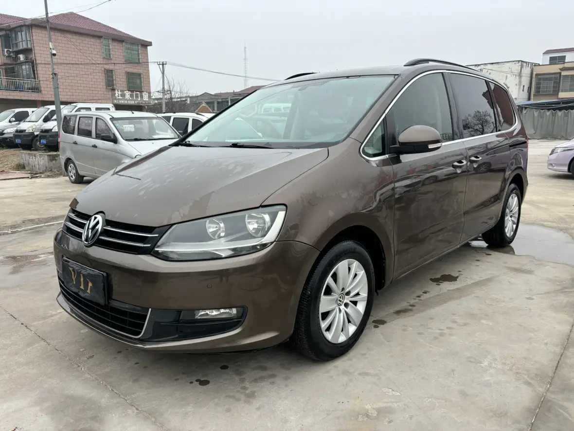 Volkswagen Sharon