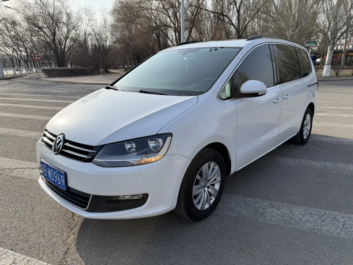 Volkswagen Sharon