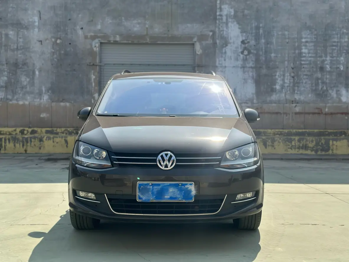 Volkswagen Sharon