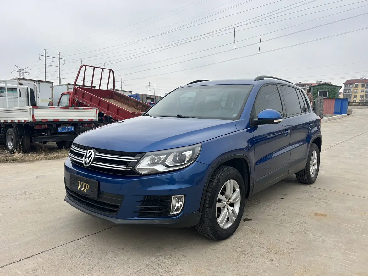 Volkswagen Tiguan (Tharu)