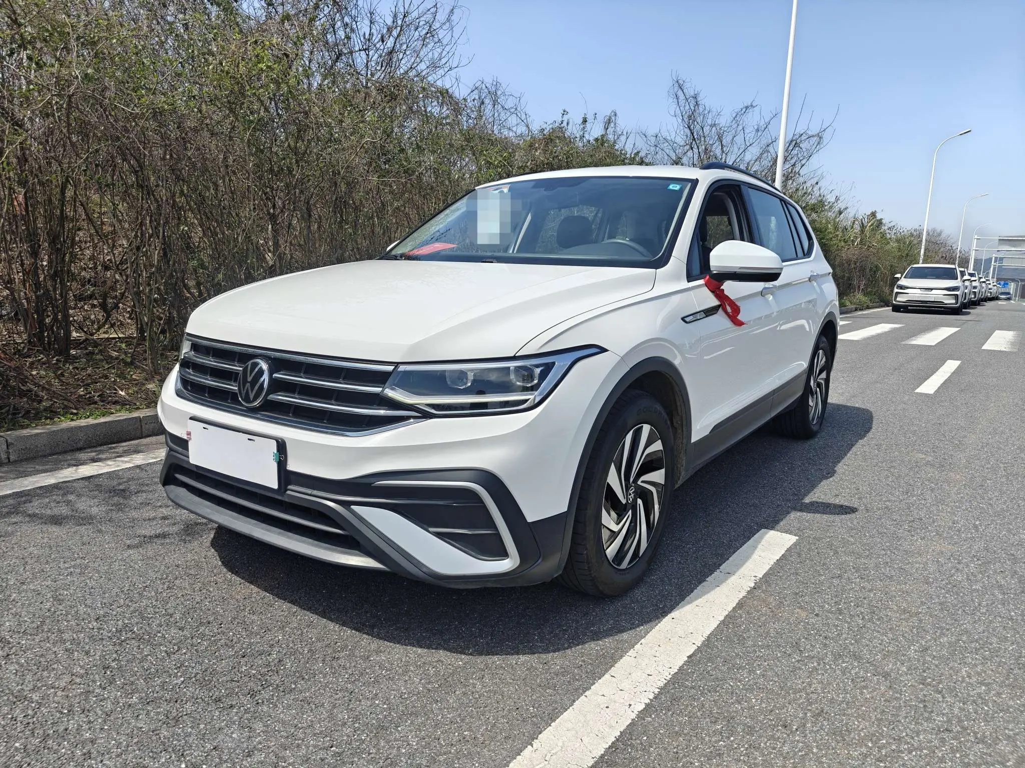 Volkswagen Tiguan L