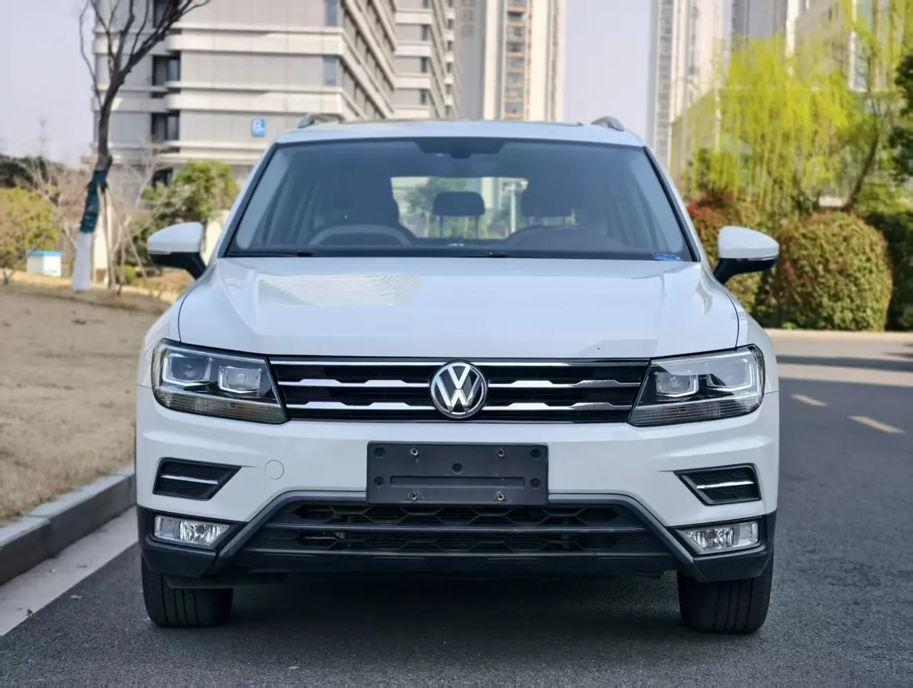 Volkswagen Tiguan L