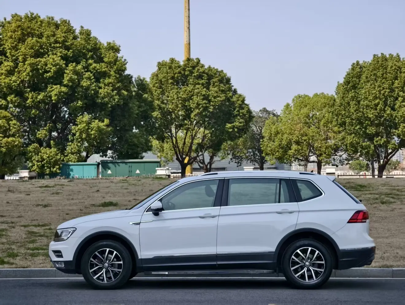 Volkswagen Tiguan L
